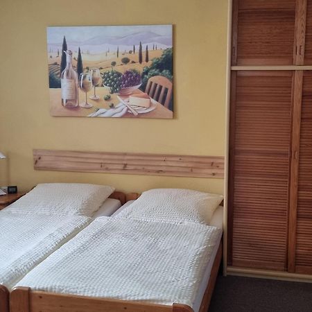 Gaestezimmer Kaempfe Weimar  Exterior foto